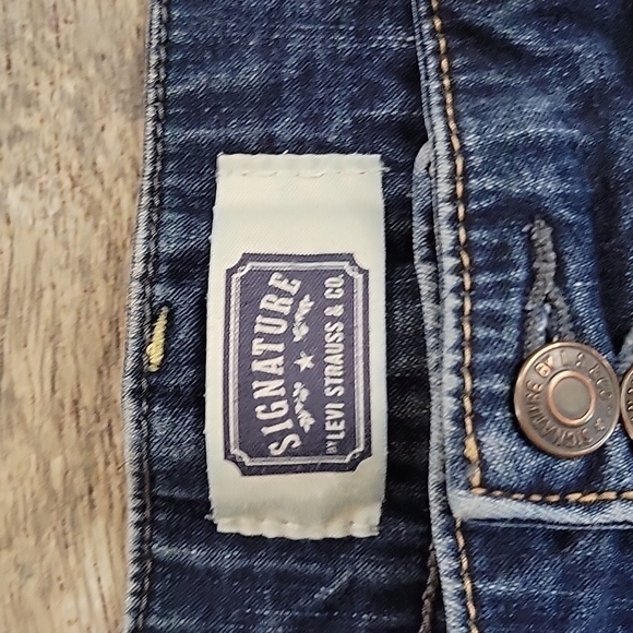 Signature Levi Strauss Ankle Capri Jeans Size 14 - Picture 2 of 5